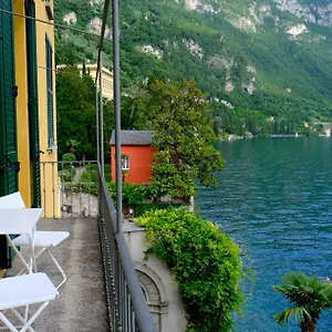 La Casa Di Anna , Varenna Italy